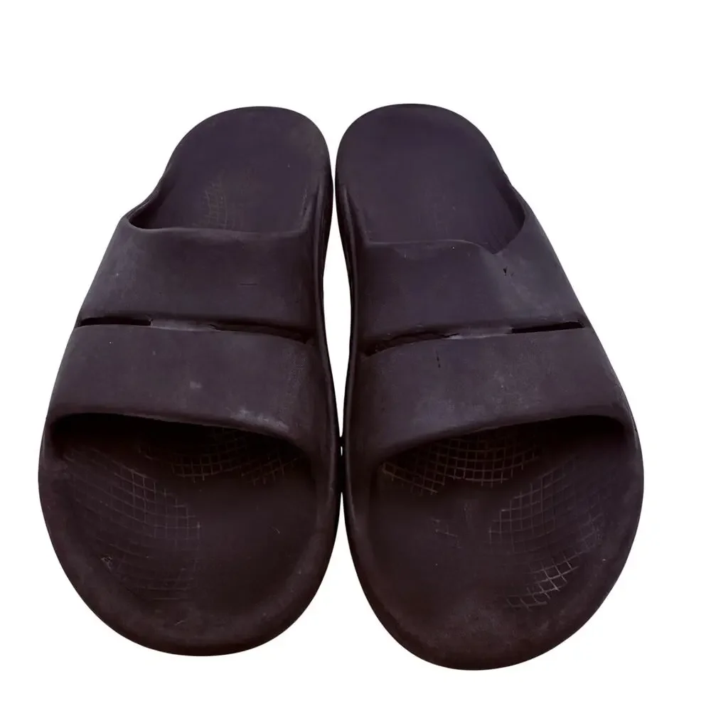 OOFOS Men's OOahh Recovery Black Slides Sandals Size 13